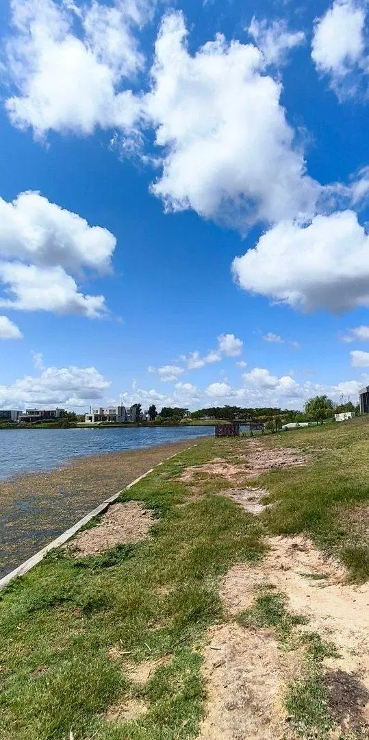 Lote 954.44m Muelles Puertos del Lago Excelente Ub 2