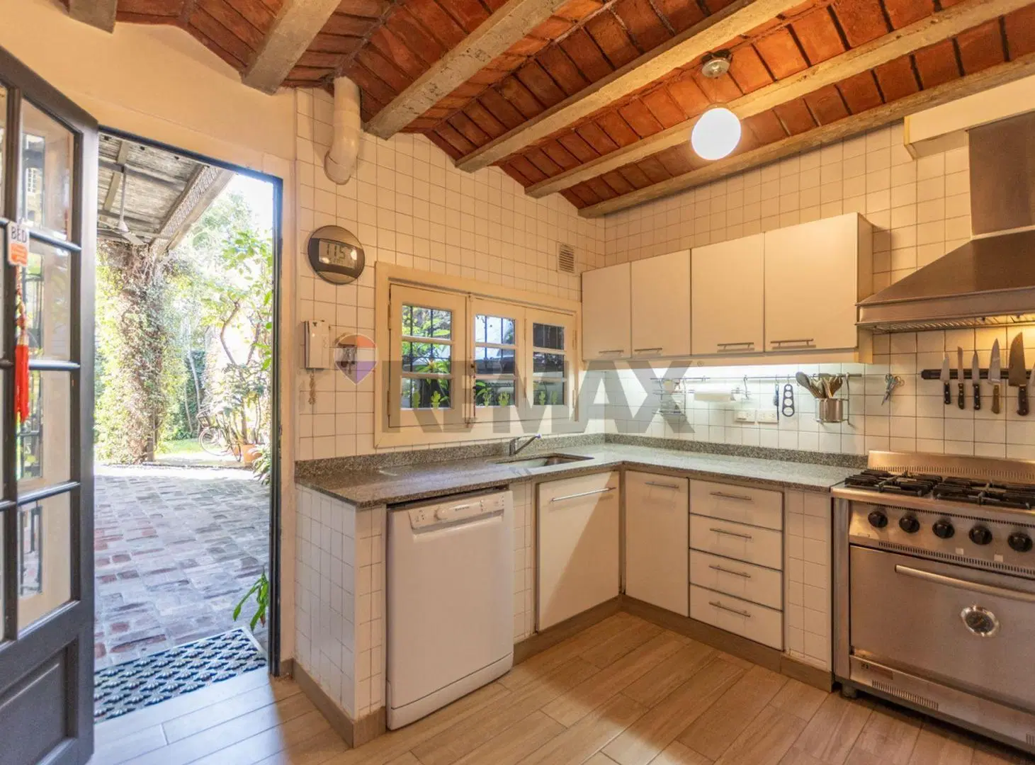 VENTA CASA 5 AMB JARDIN COCHERA VILLA URQUIZA 4