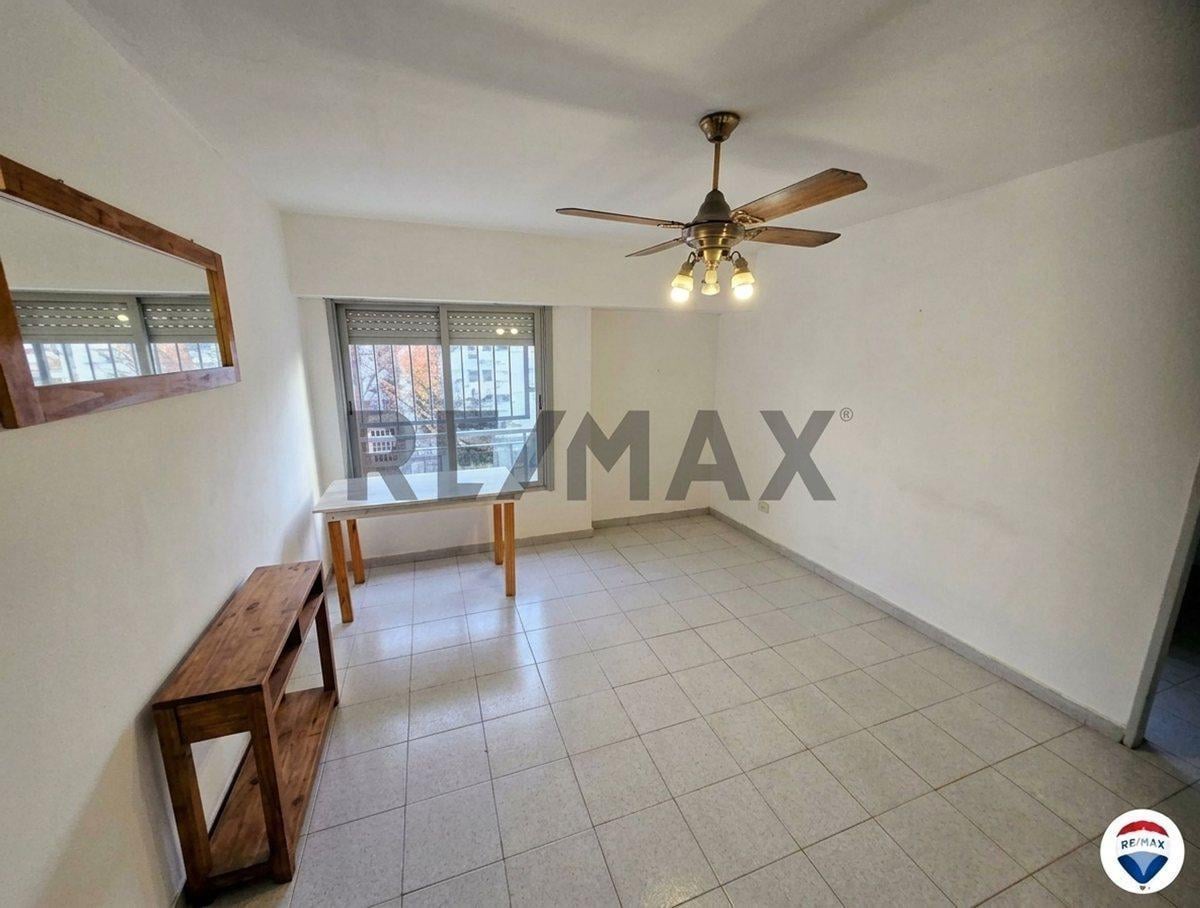 VENTA PH DE 2 AMB EN PARQUE PATRICIOS-APTO CREDITO