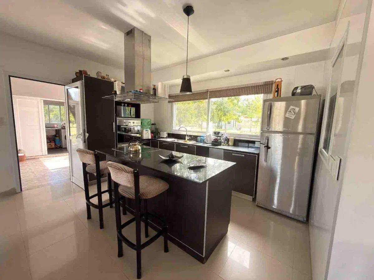 VENTA CASA 4 AMB FINCAS DE SAN VICENTE CHACRAS 5