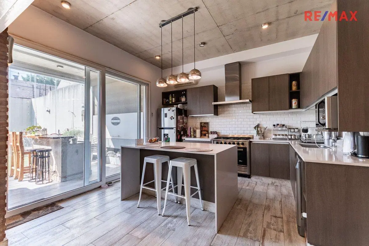 VENTA CASA 5 AMB CON PILETA VILLA DEL PARQUE 3