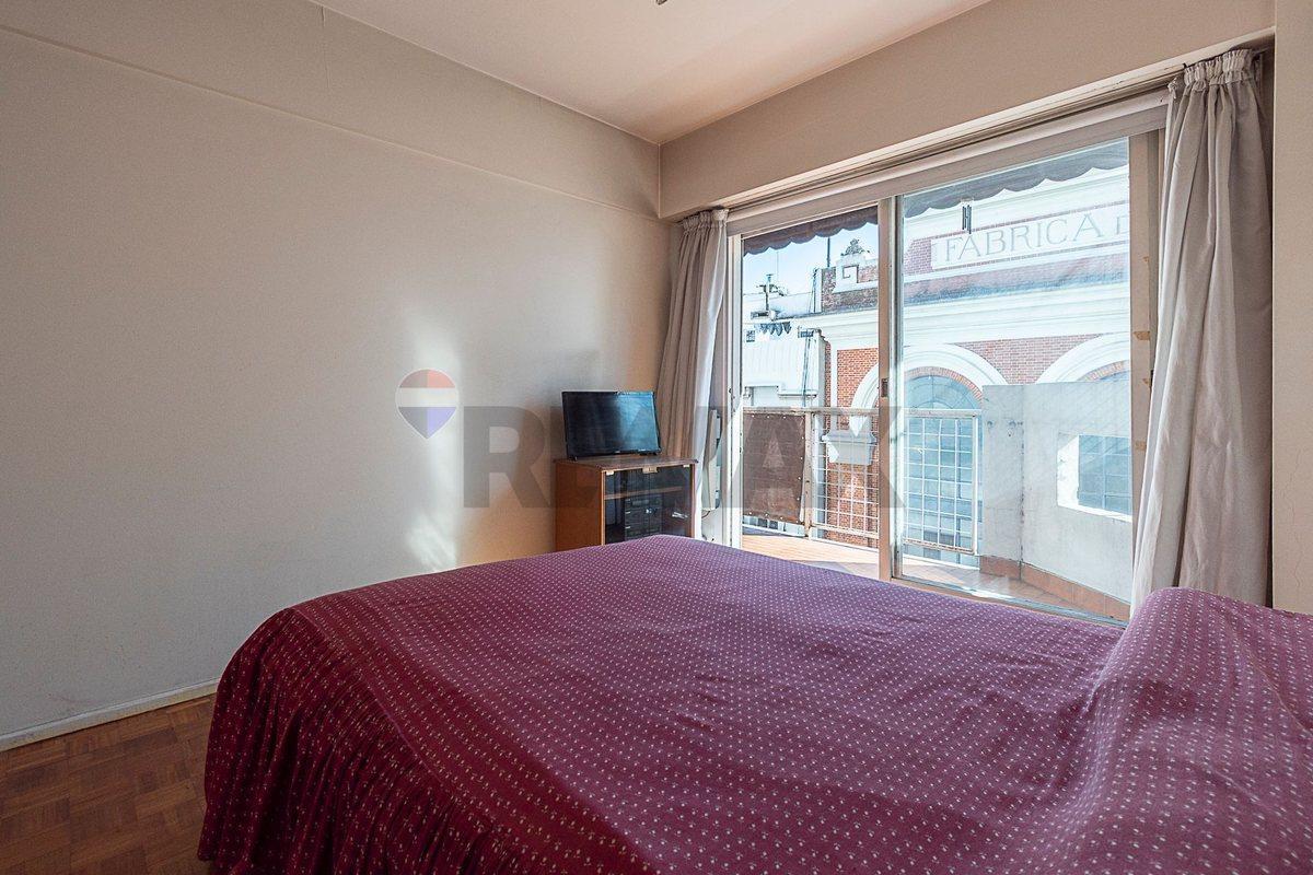 VENTA DEPTO 3 AMB APTO CREDITO FRENTE CON BALCON