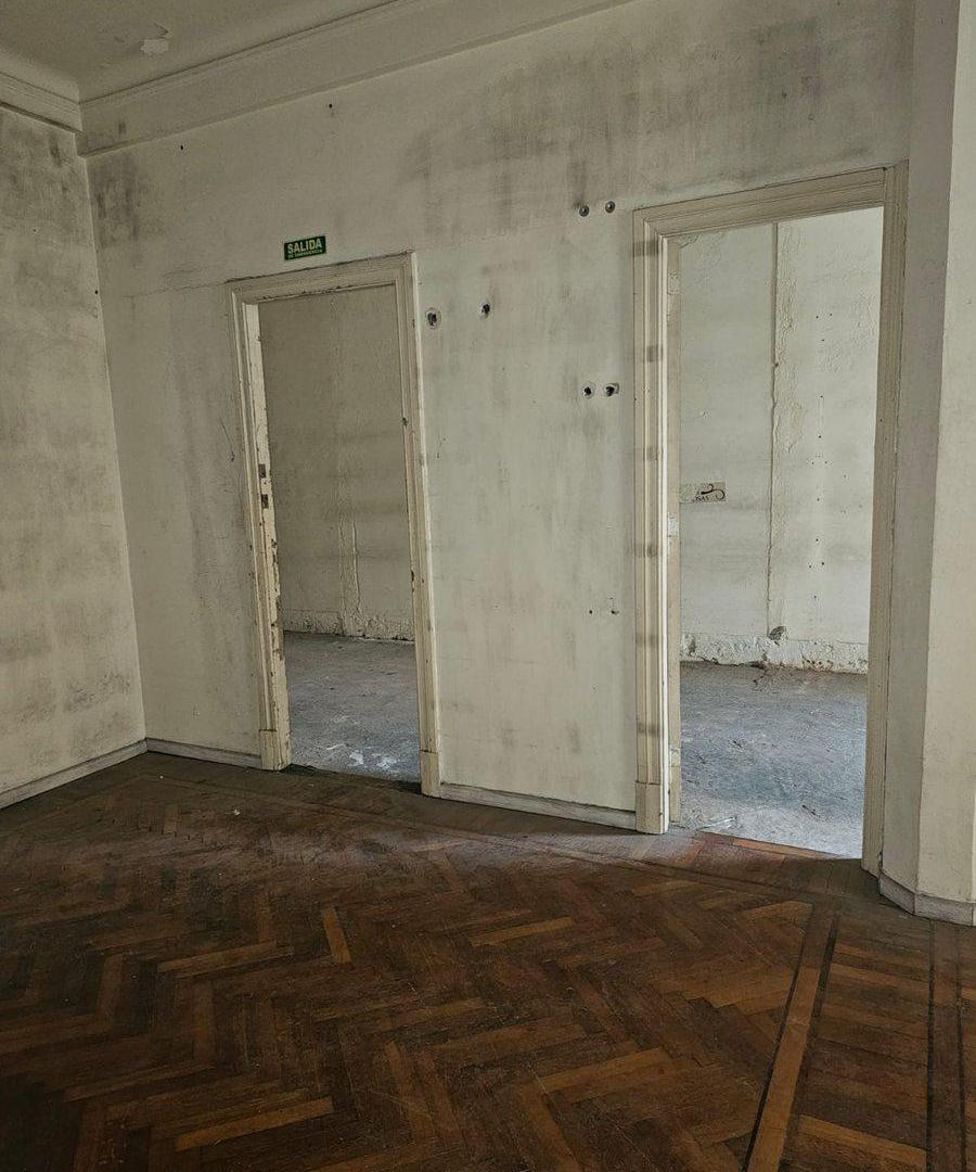 Foto de VENTA 3 AMB A REFACCIONAR PATIO 97 MTS -ONCE, imagen 5