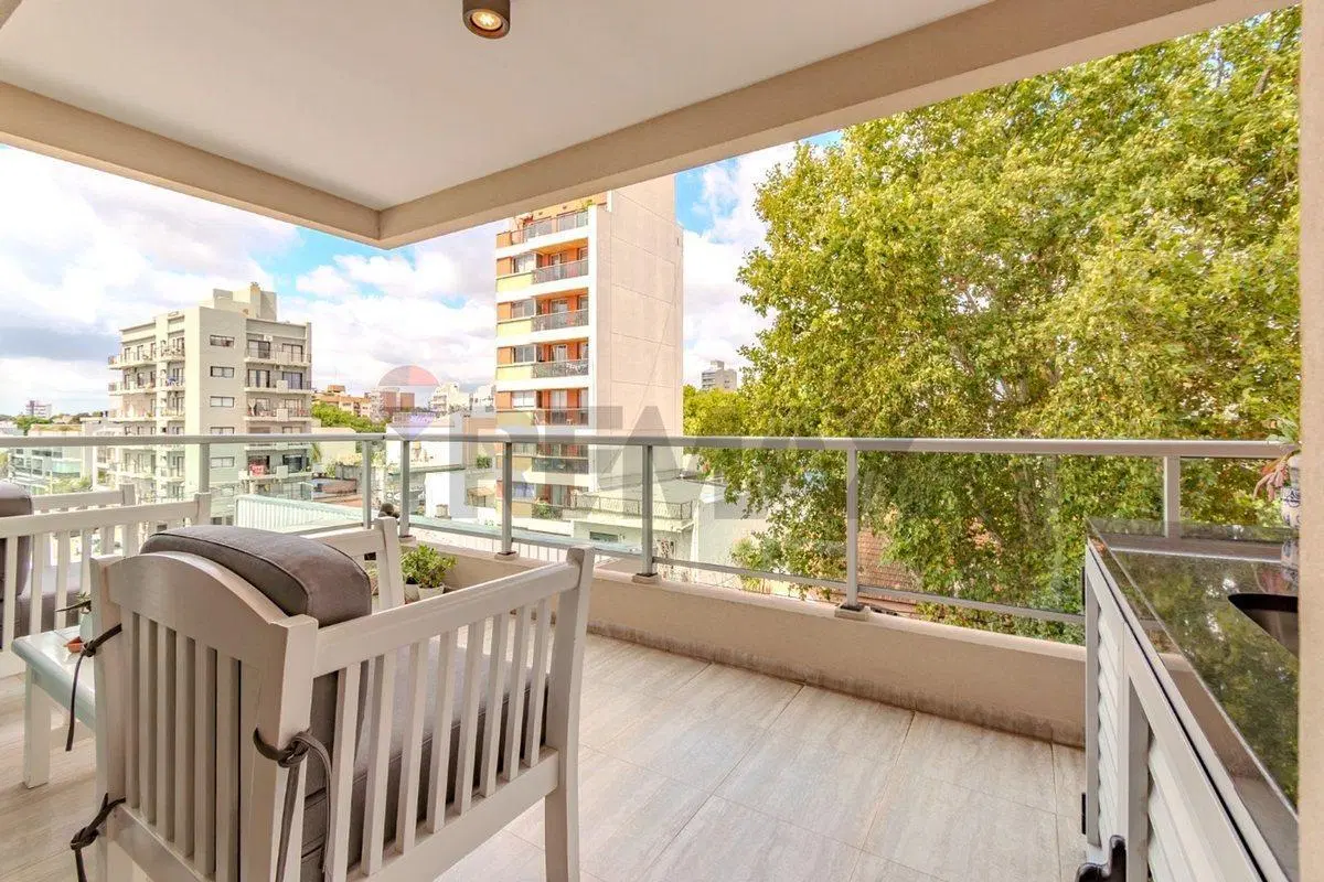 Depto 4 Amb en Venta Villa Ballester + Cochera 8