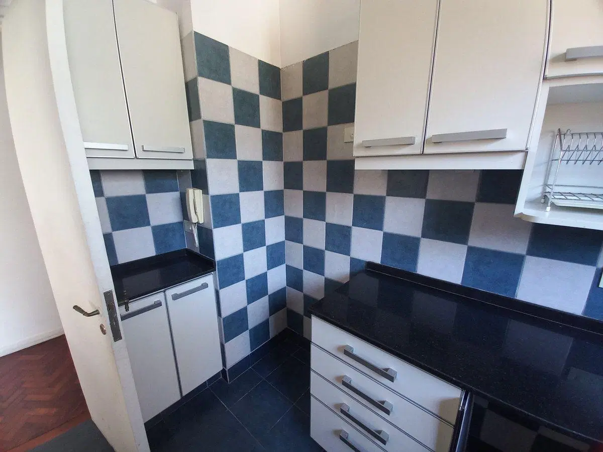 Alquiler dpto 2 amb  50mts c/balcón Beruti 2700 3