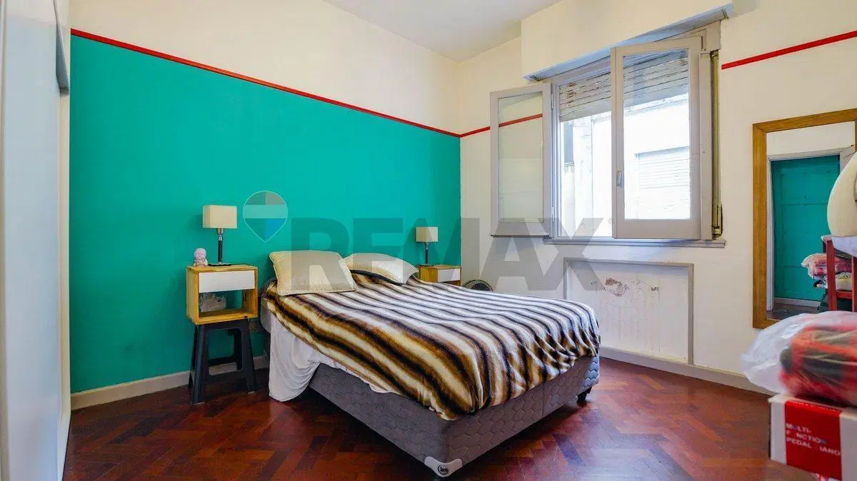 VENTA DEPTO 2 AMB CABALLITO 2° PISO POR ESCALERA. 3