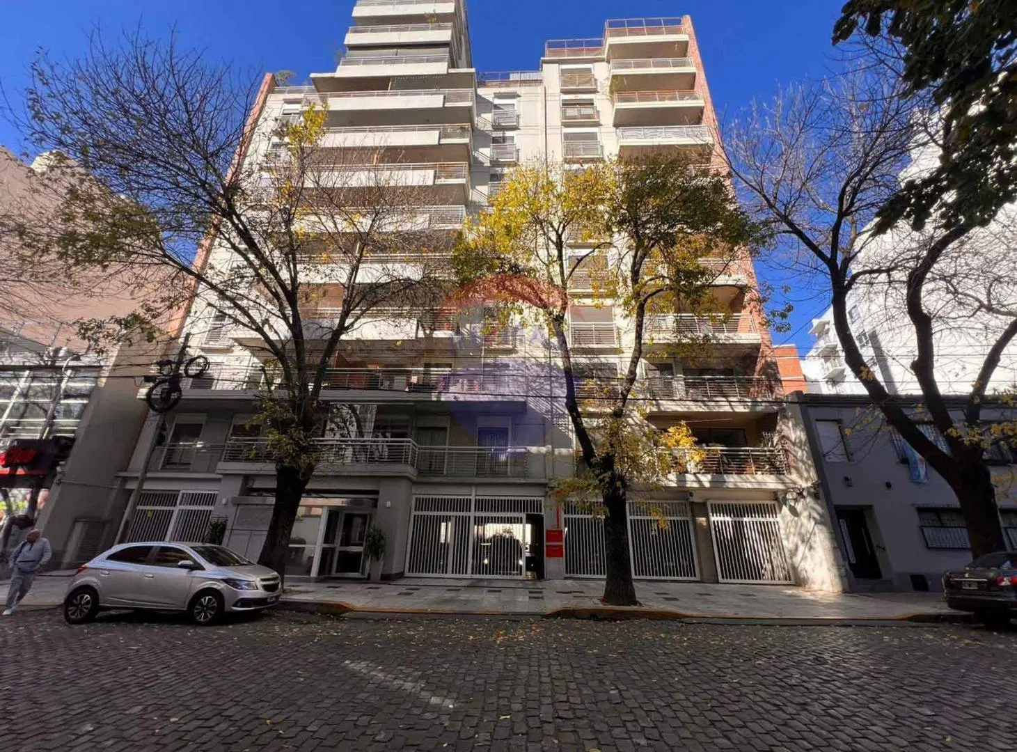VENTA EXCLUSIVO SEMI PISO DE 3 AMBIENTES CABALLITO 2
