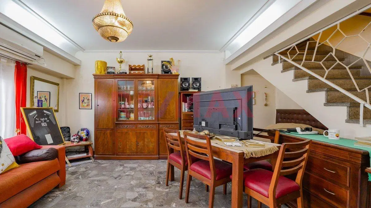 VENTA CASA EN PALERMO. COCHERA, PATIO, QUINCHO 3