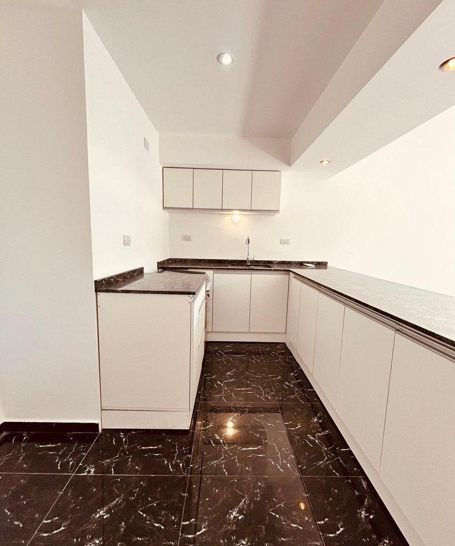 Foto de VENTA depto 2 amb Balcón Apto Crédito en FLORES, imagen 3