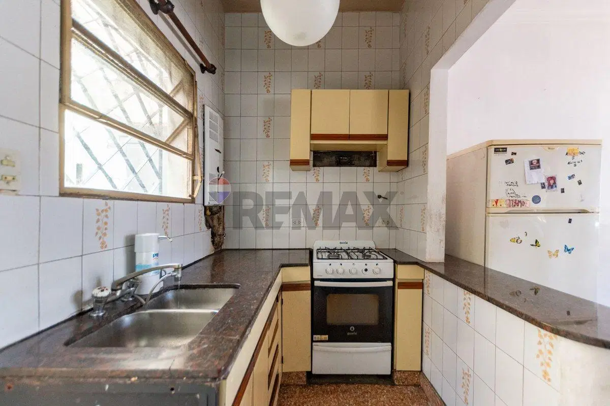 VENTA CASA VALENTIN ALSINA 5