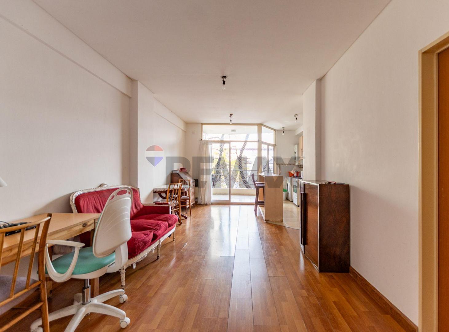 Departamento Flores 2 amb al frente con amenities