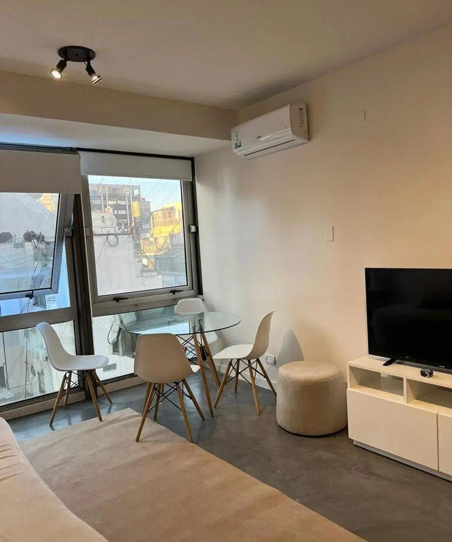 Venta depto. 3 ambientes reciclado en Retiro 3