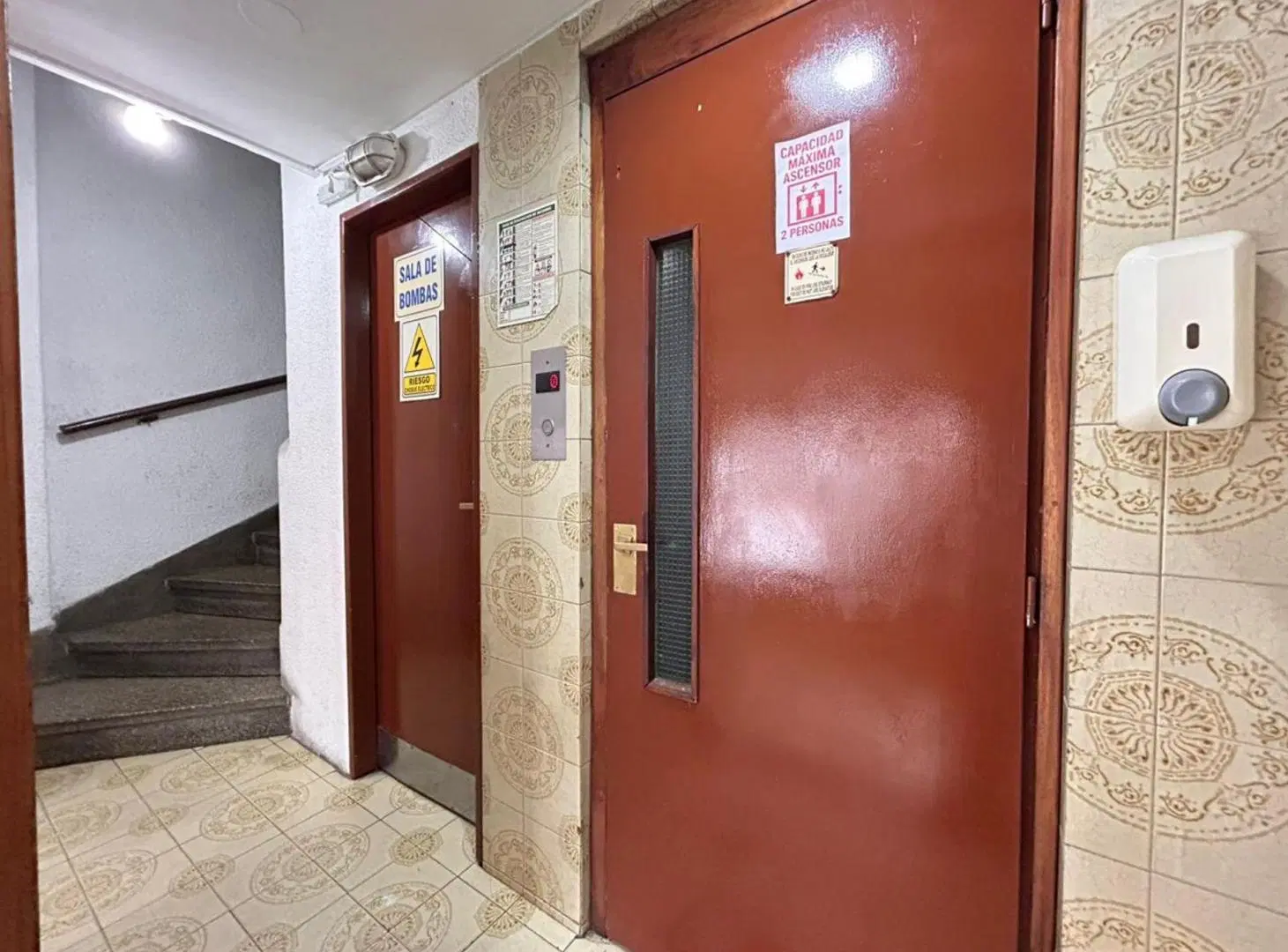 VENTA DTO 3 AMB LANUS CENTRO APTO CREDITO 5