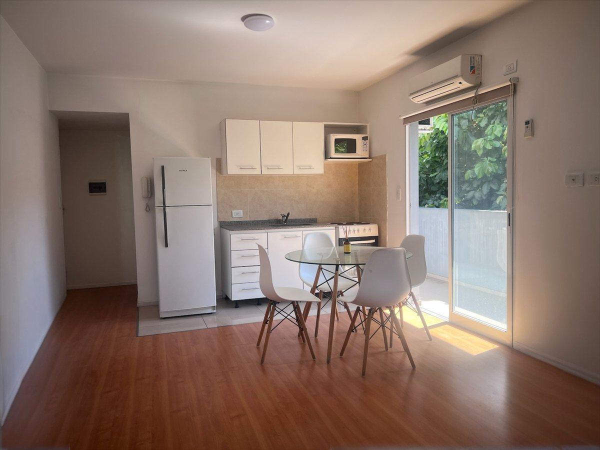 Foto de VENTA DPTO 1 ambiente DIVISIBLE con BALCON CASEROS, imagen 3
