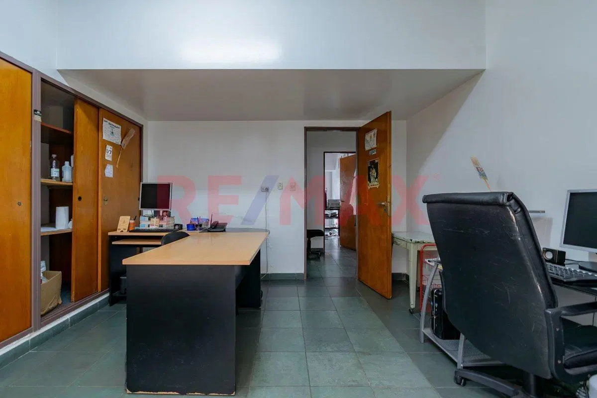 VENTA TRIPLEX  9 AMBIENTES CON TERRAZA - FINANCIA 5