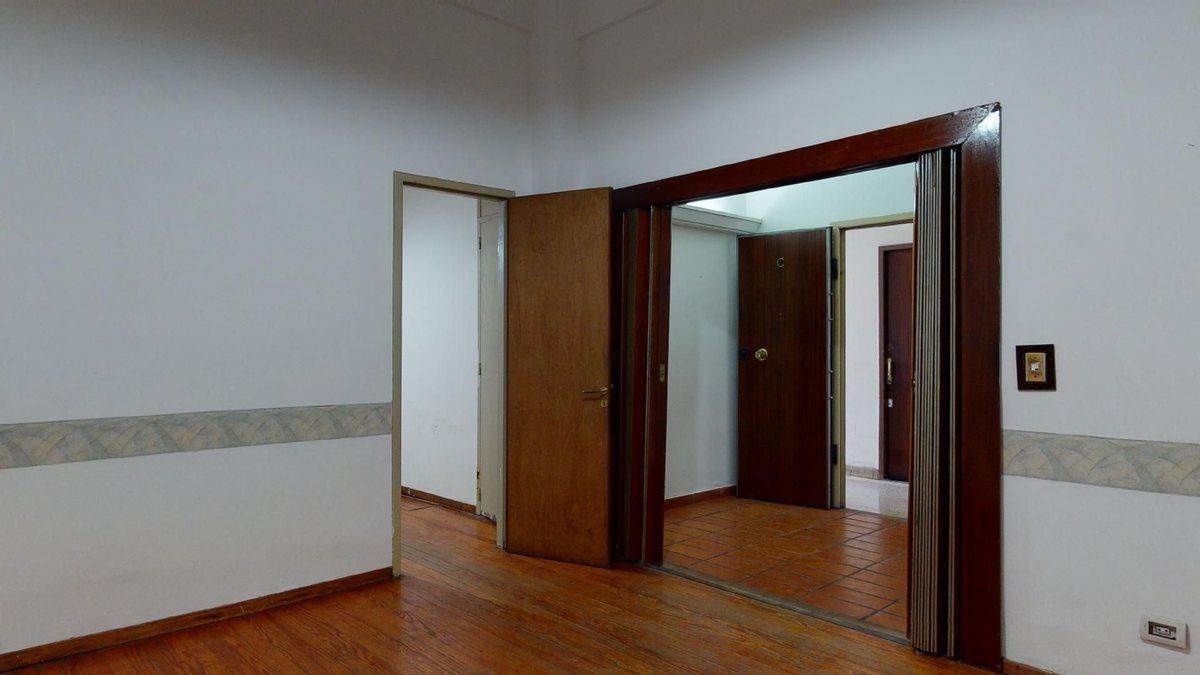 Foto de DEPARTAMENTO EN VENTA 3 AMBIENTES CABALLITO, imagen 2