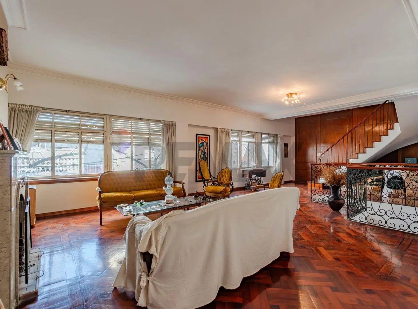 VENTA PH DE 4 AMB CON TERRAZA Y PATIO MONTE CASTRO 4