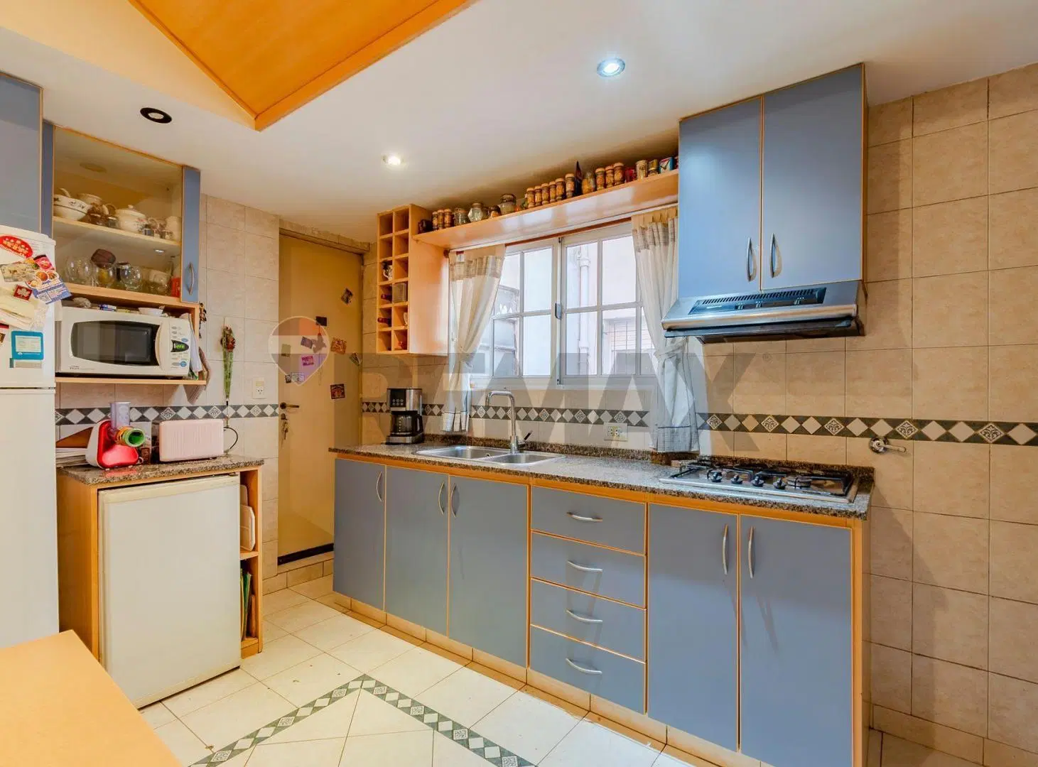 VENTA PH DE 4 AMB CON TERRAZA Y PATIO MONTE CASTRO 4