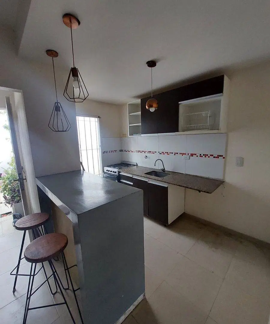 ALQUILER 2 AMB TIPO LOFT Con Patio (apto Parrilla) 2
