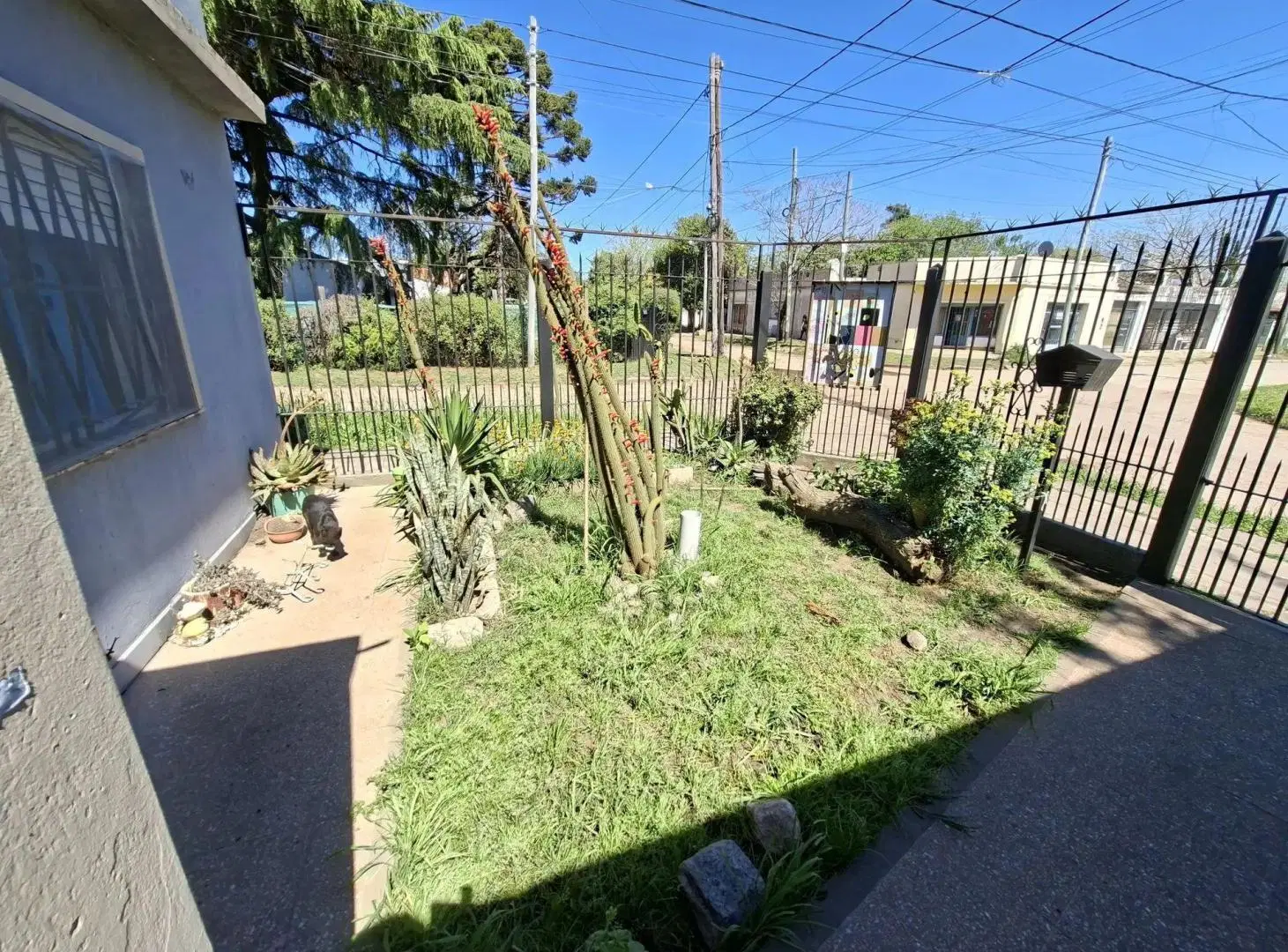 Venta Casa 4 Amb c/ Cochera en Terreno Propio 2