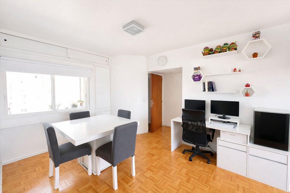 Foto de VENTA 2 AMB PISO ALTO/BALCON/RECICLADO APTO CREDIT, imagen 4
