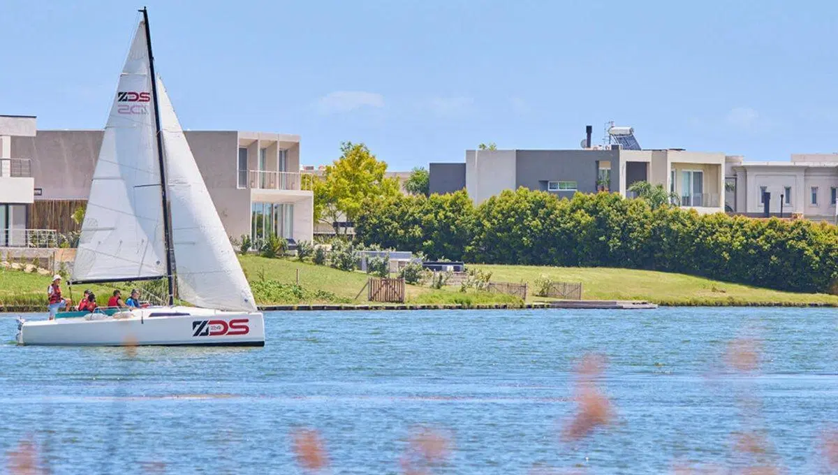 VENTA Lote Puerto Amarras Escobar orientación NE 3