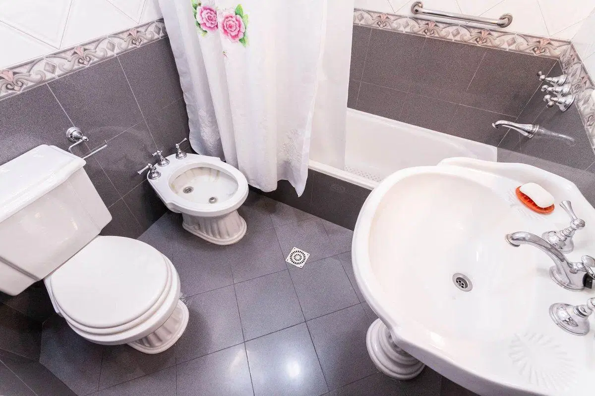 VENTA CASA Y DEPOSITO - LANUS OESTE 8