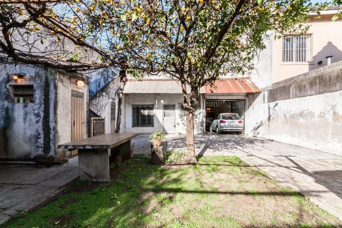 Oportunidad: casa con terraza y amplio patio 3