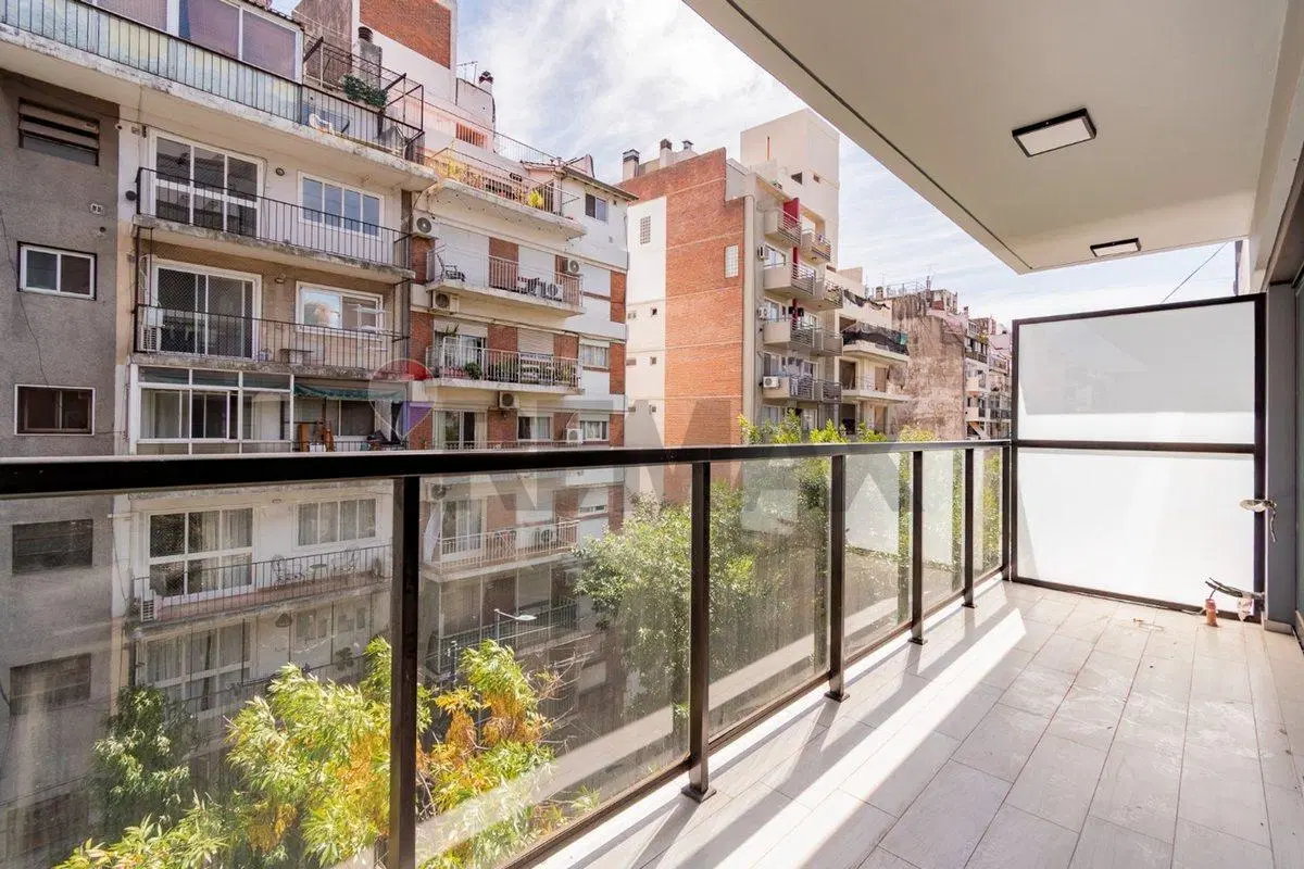 DEPTO CON BALCON CORRIDO Y AMENTIS EN PALERMO!! 4