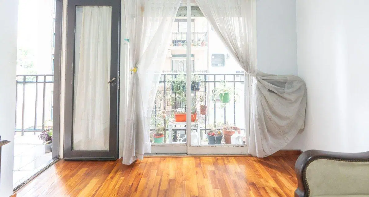 4 ambientes con balcon en CABALLITO 4