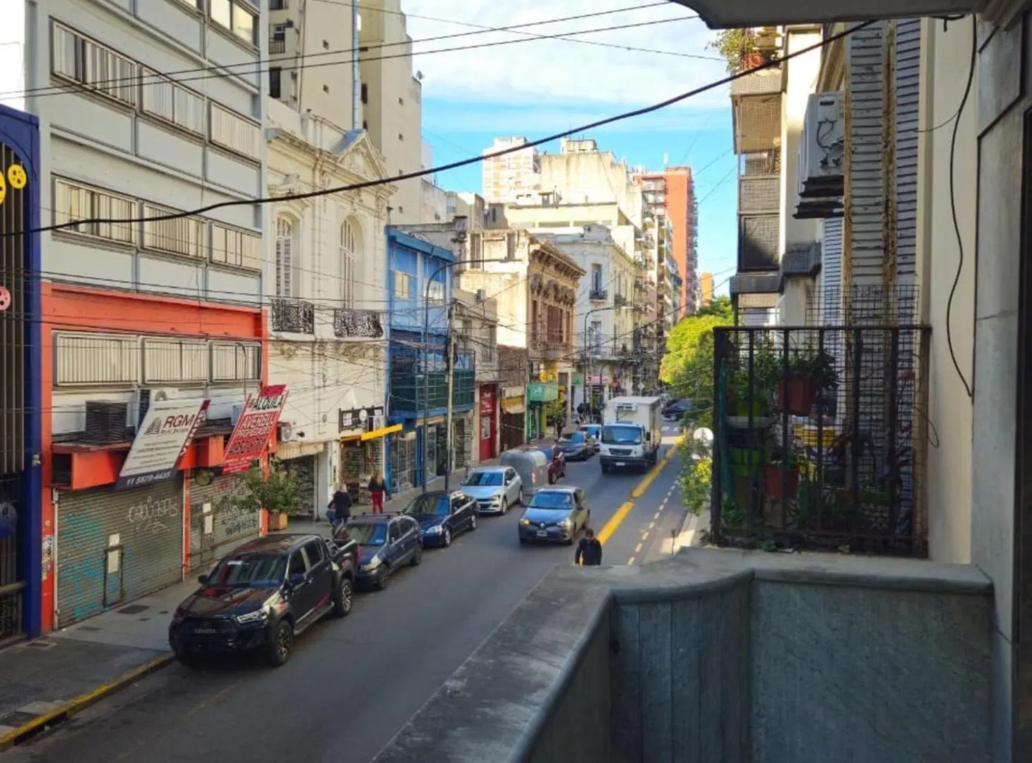 VENTA DE DEPARTAMENTO EN BALVANERA 6 AMBIENTES 4