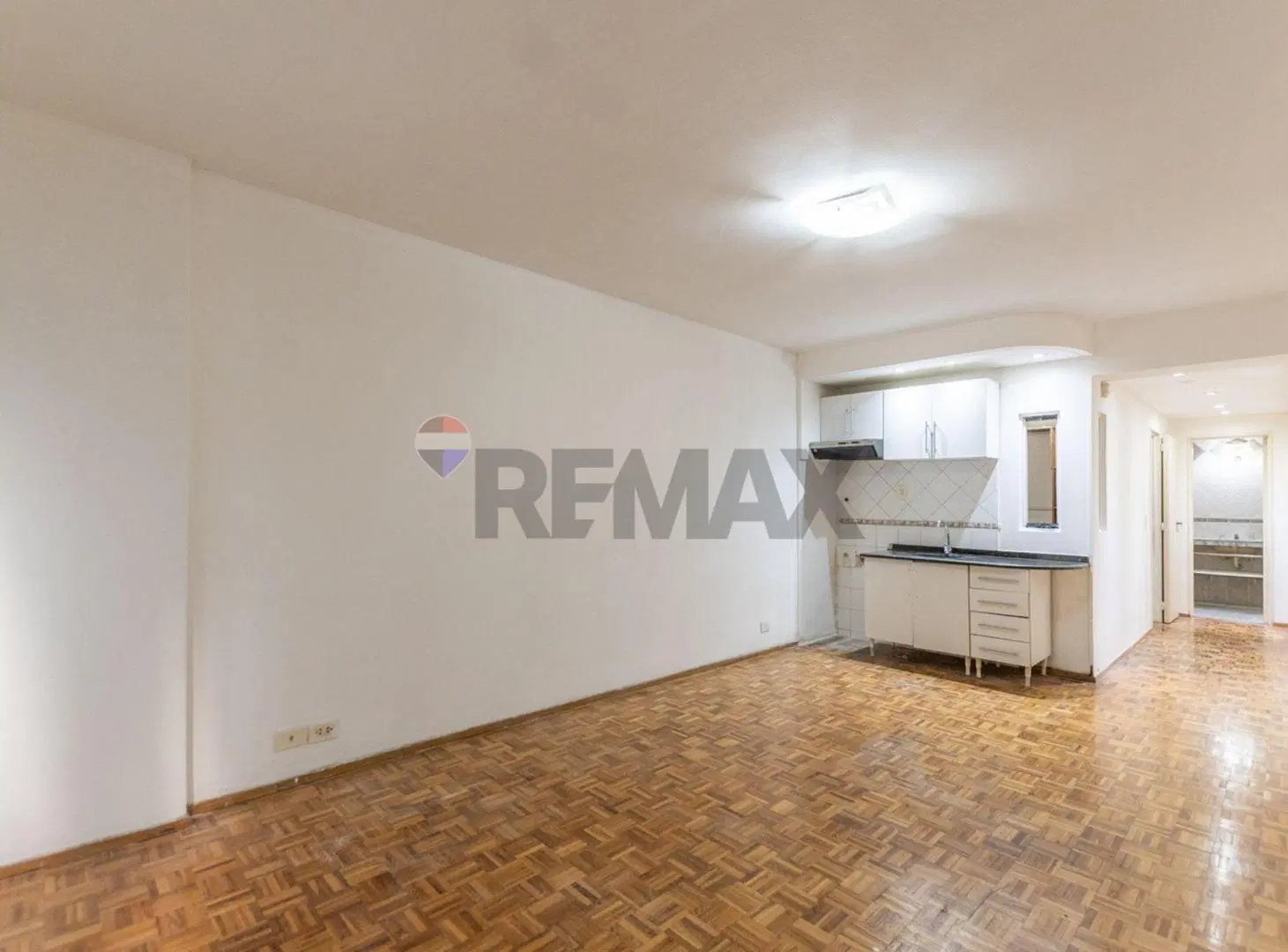 VENTA DEPTO U OFICINA RETIRO/RECOLETA 1 AMByMEDIO 2