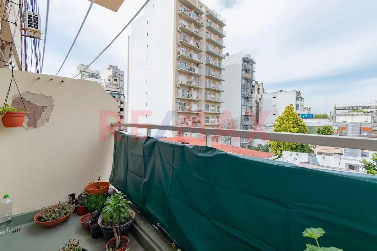 Departamento de  3 Amb. en Venta Villa Gral. Mitre 5