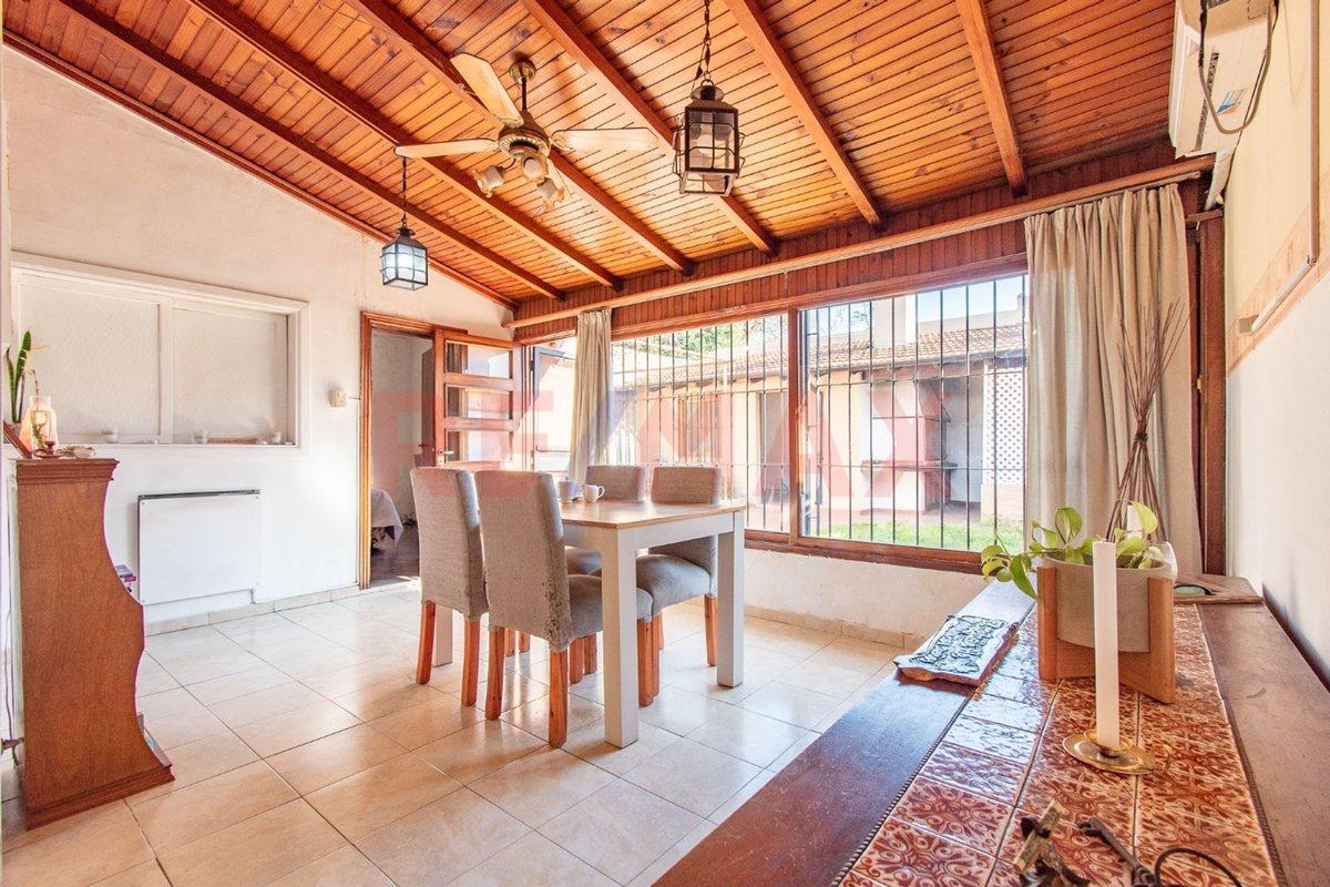 Foto de VENTA CASA 5 AMBIENTES CON PARQUE HURLINGHAM, imagen 2