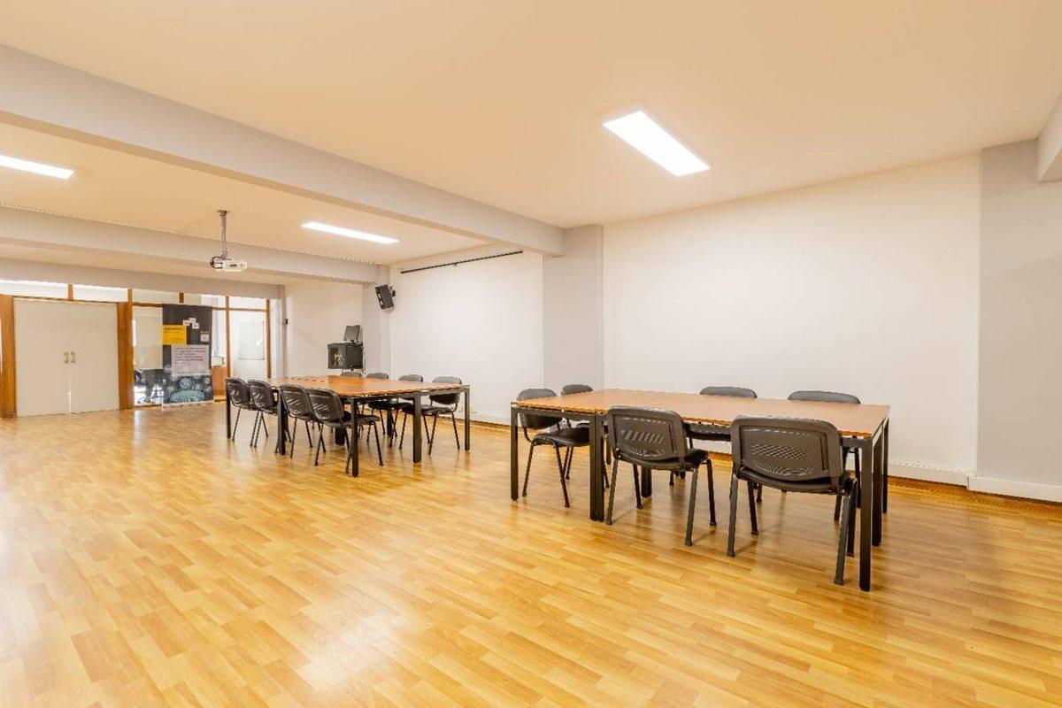 Foto de VENTA Oficina 174m² Montserrat luminosa, imagen 2