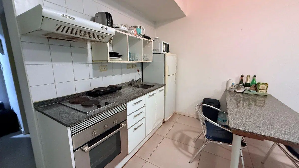 Mono full amenities balcón con parrilla 5