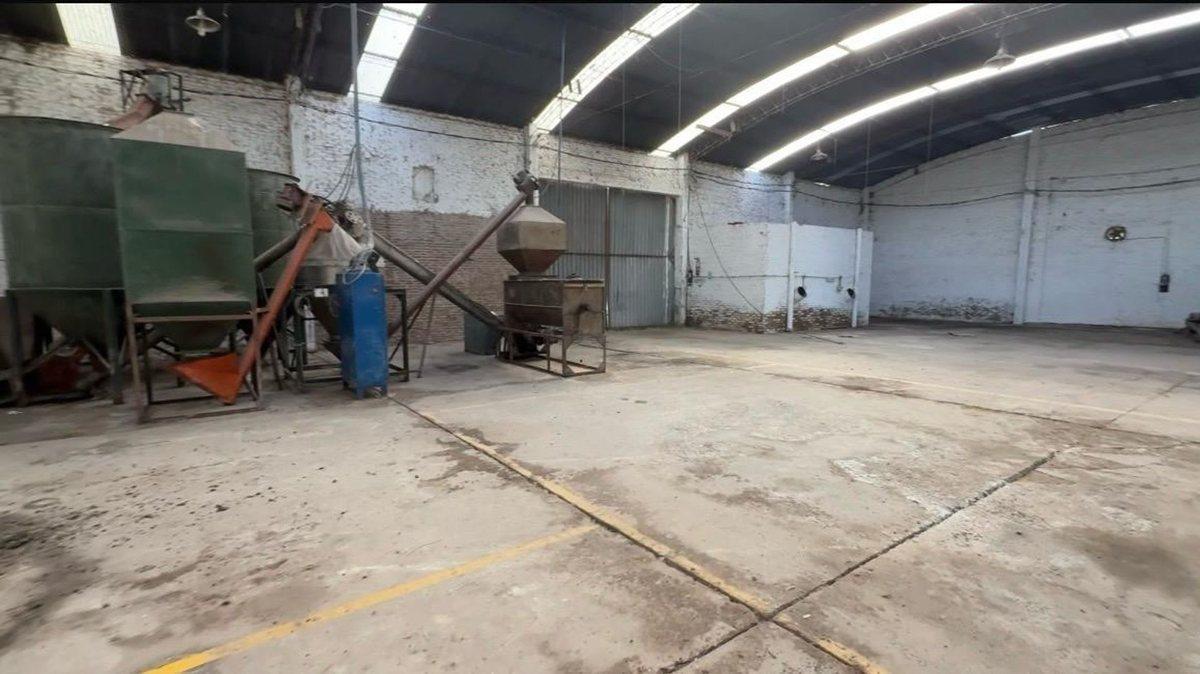 Foto de VENTA LOTE CON GALPON ACCESO CAMIONES SAN VICENTE, imagen 4