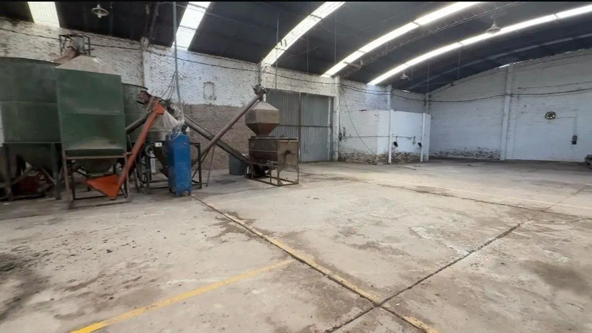 VENTA LOTE CON GALPON ACCESO CAMIONES SAN VICENTE 4