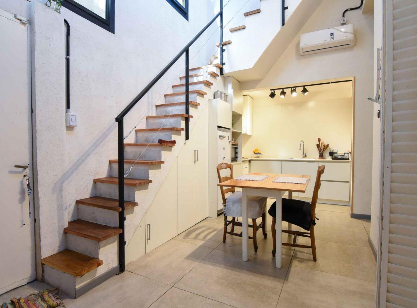 Foto de VENTA - PH 2 AMB CON TERRAZA RECICLADO A NUEVO, imagen 5