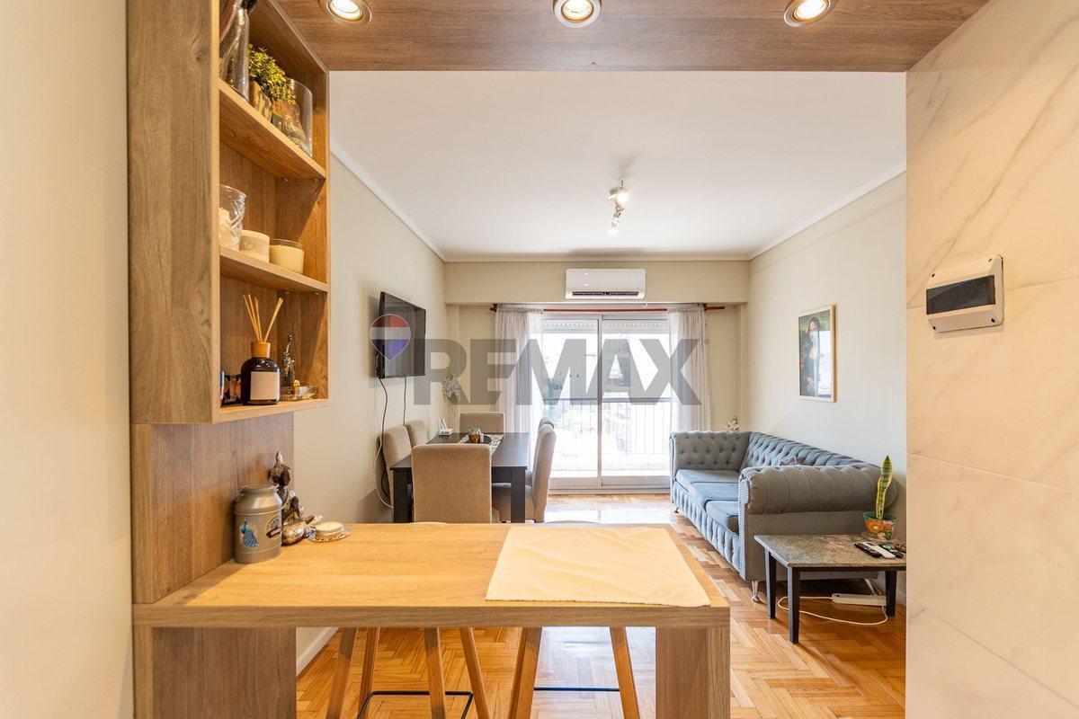 Foto de VENDEMOS- Dpto. 3 amb c/balcon - Villa del Parque, imagen 1