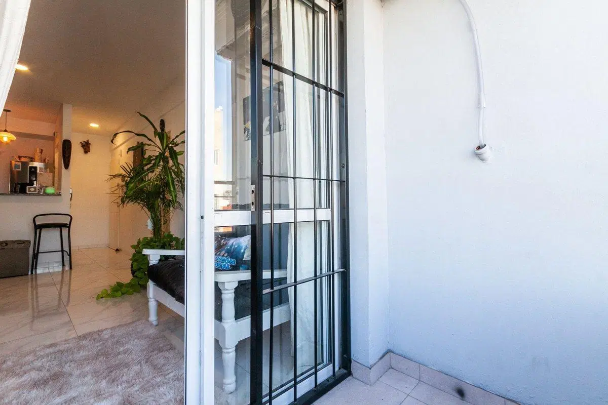 DPTO 2 AMB - LANUS ESTE C/ BALCON 8