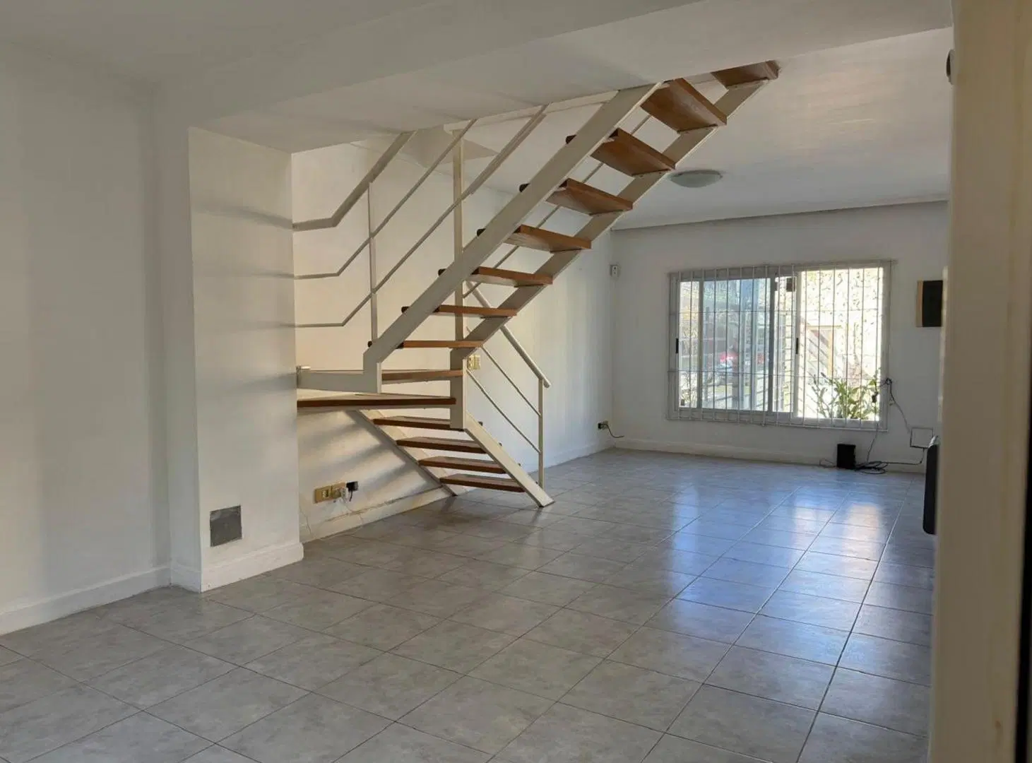 ALQUILER DUPLEX 4 AMB, BARRIO CERRADO, TORTUGUITAS 5