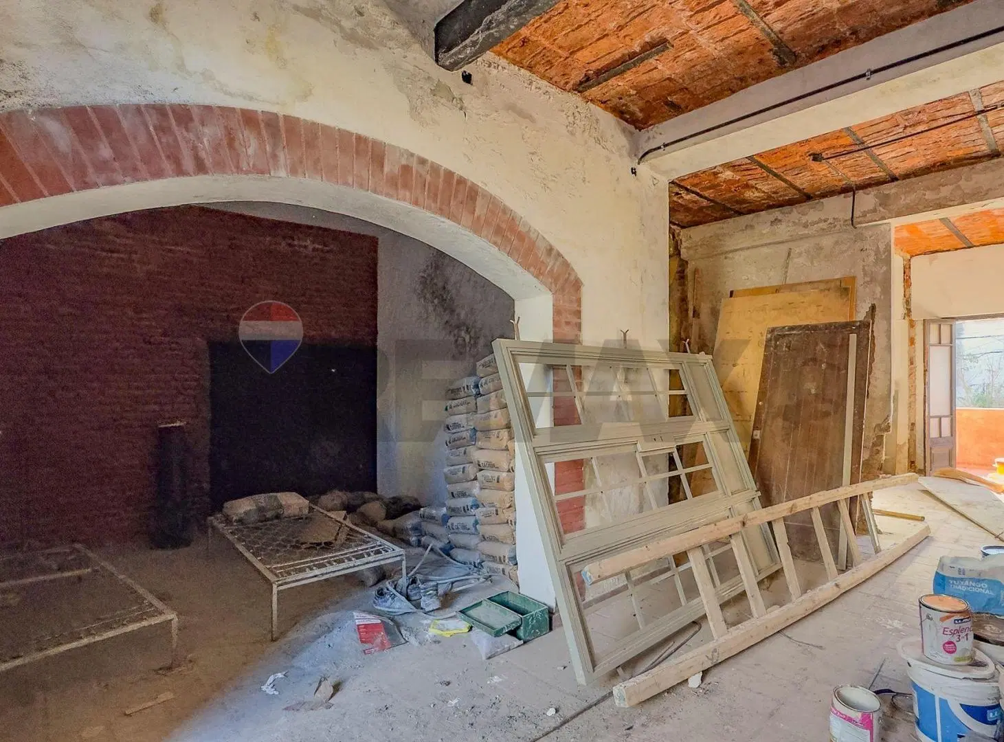 VENTA PH A REFACCIONAR 4 amb PATIO Y TERRAZA BOEDO 4