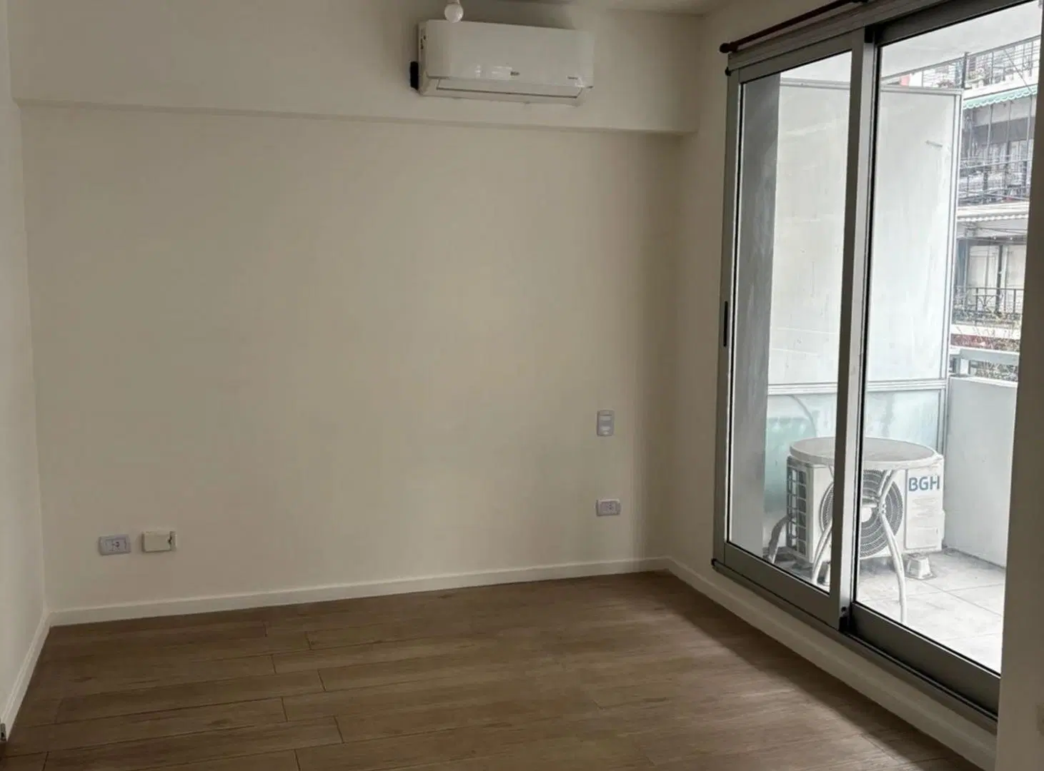 ALQUILER MONOAMBIENTE CON BALCÓN - BELGRANO 3