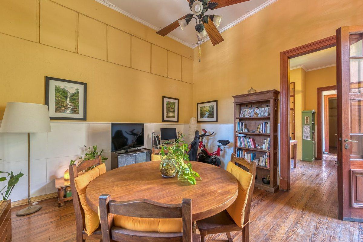 Foto de venta de ph con terraza propia en parque chacabuco, imagen 3