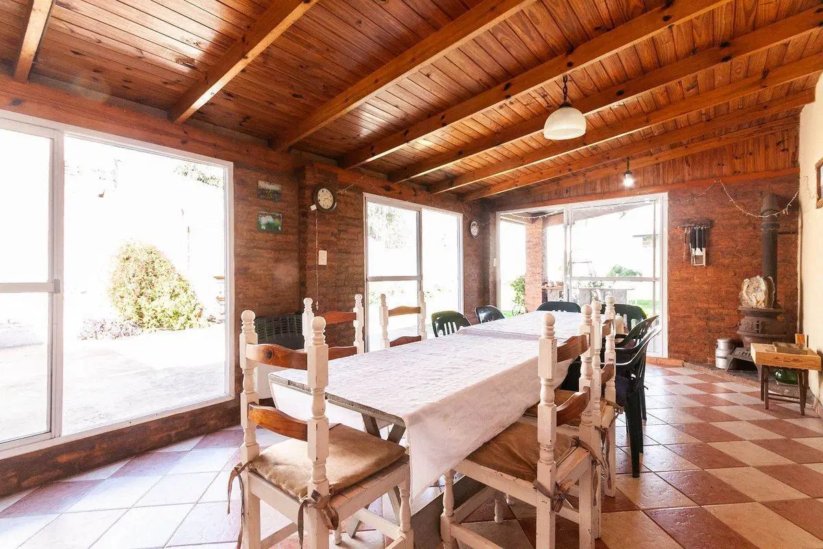 VENTA CASA 3 AMB QUINCHO FONDO BANFIELD OESTE 2