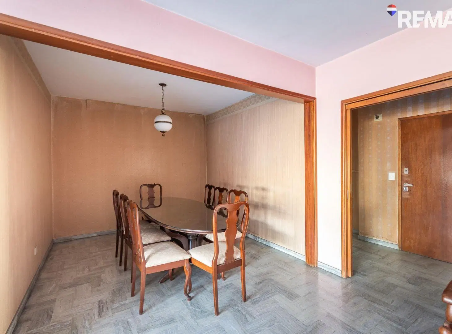 VENTA DEPARTAMENTO MORON CENTRO 4 AMBIENTES BALCON 5