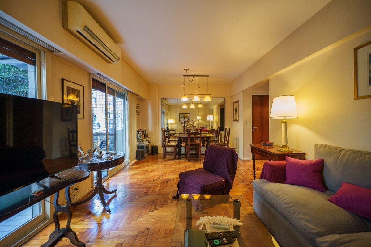 Foto de VENTA DPTO 4 AMBIENTES COCHER BAUL BALCON RECOLETA, imagen 3