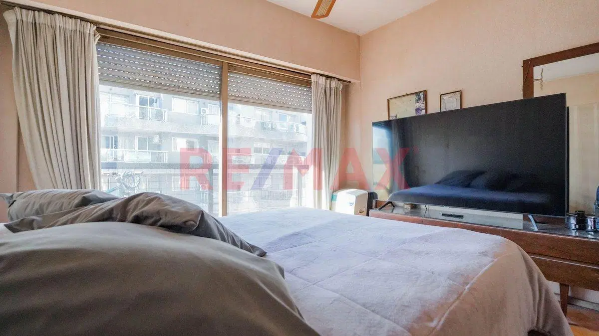 VENTA DEPTO 4 AMBIENTES CON DEPENDENCIA Y BALCON 8