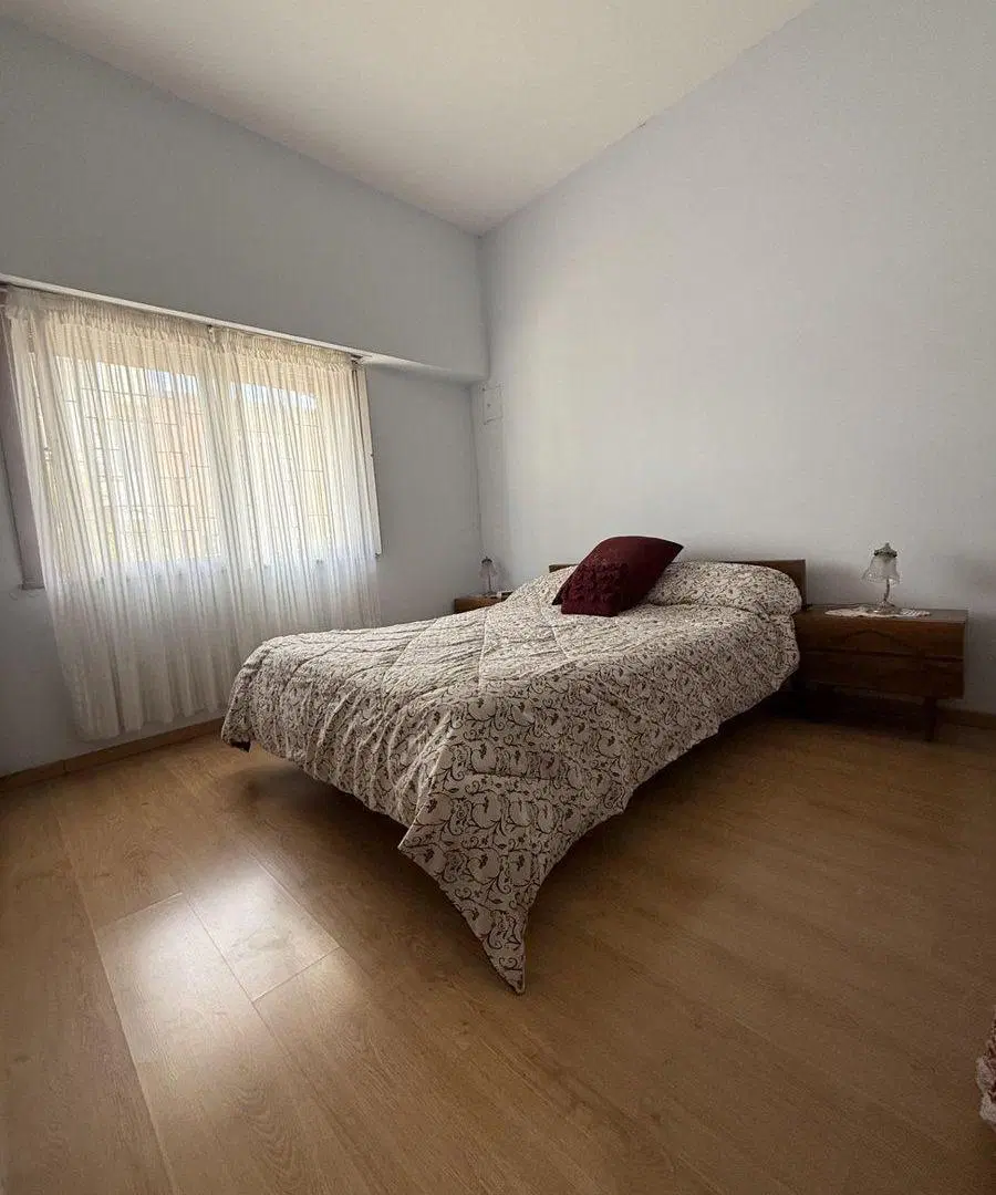 VENTA CASA 4 AMB CON JARDIN Y QUINCHO 8